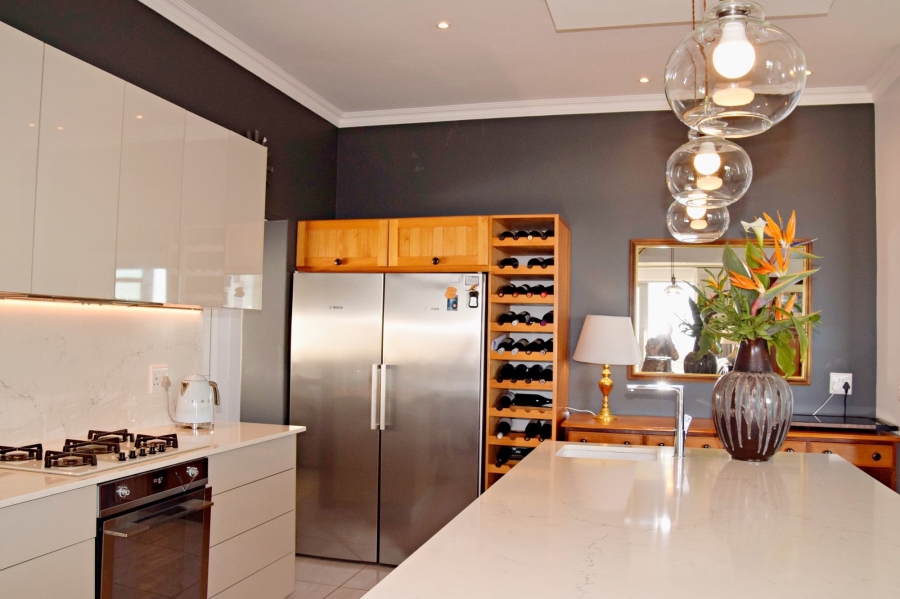 2 Bedroom Property for Sale in Whale Rock Western Cape